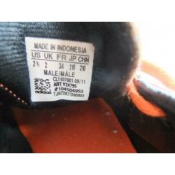 Voet bal schoenen adidas maat 34
