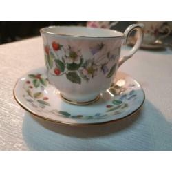 Strawberryfields duchess bone China