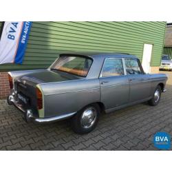 Peugeot 404 SL . (bj 1964)