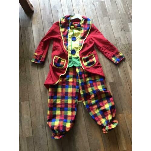 Carnavalskleding: piraat, clown, Mario, soldaat, dracula etc