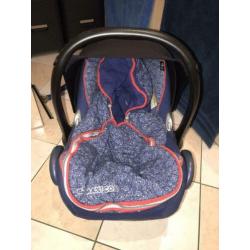 Bugaboo fuchsia/roze met maxi Cosi