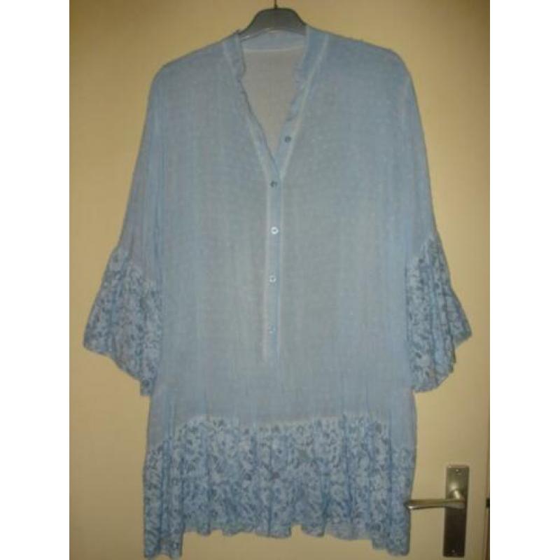 Prachtig babyblauw brocant tuniek maat xxl