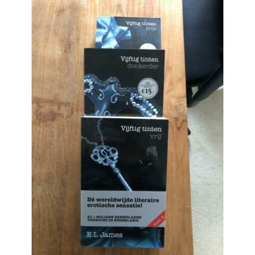 E L James de serie 50 tinten deel 1,2 en 3!