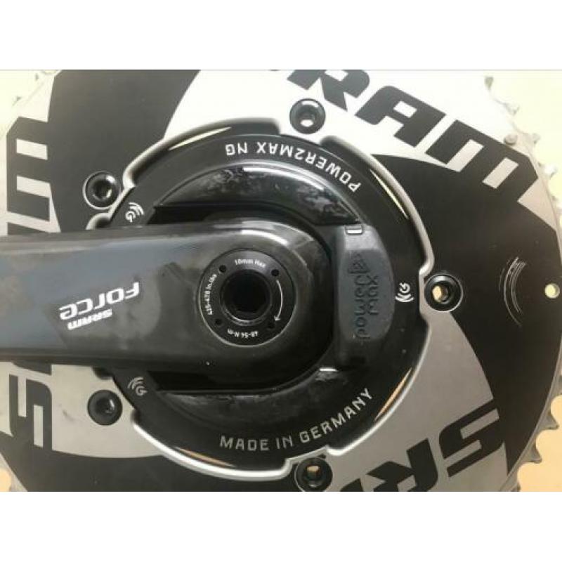 Crank met powermeter spider