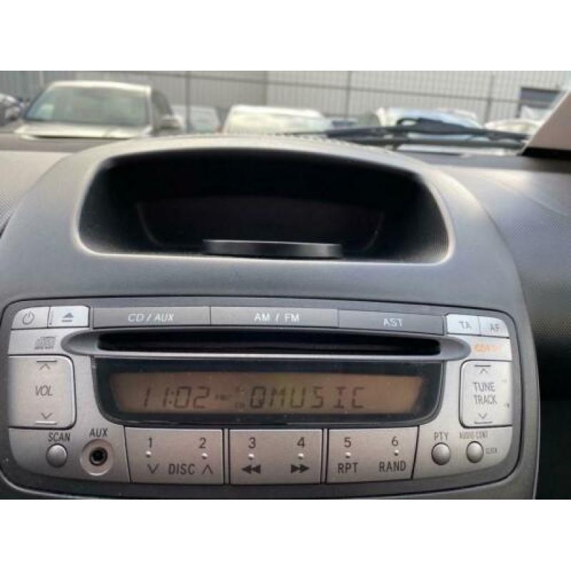 Toyota Aygo 1.0-12V Comfort AIRCO (bj 2010)