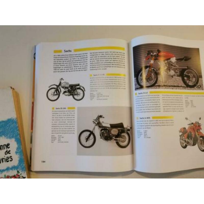 Motoren boek