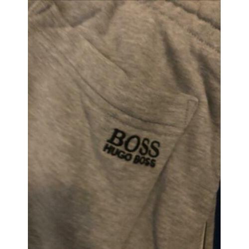 Hugo boss broek zo goed als nieuwe 1x gedragen maat m