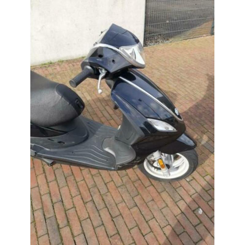 Piaggio fly snor 25km