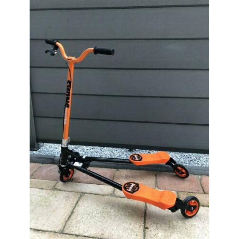 Stamp Swing Scooter - step - oranje/ zwart