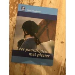FNRS boek leer paardrijden met plezier