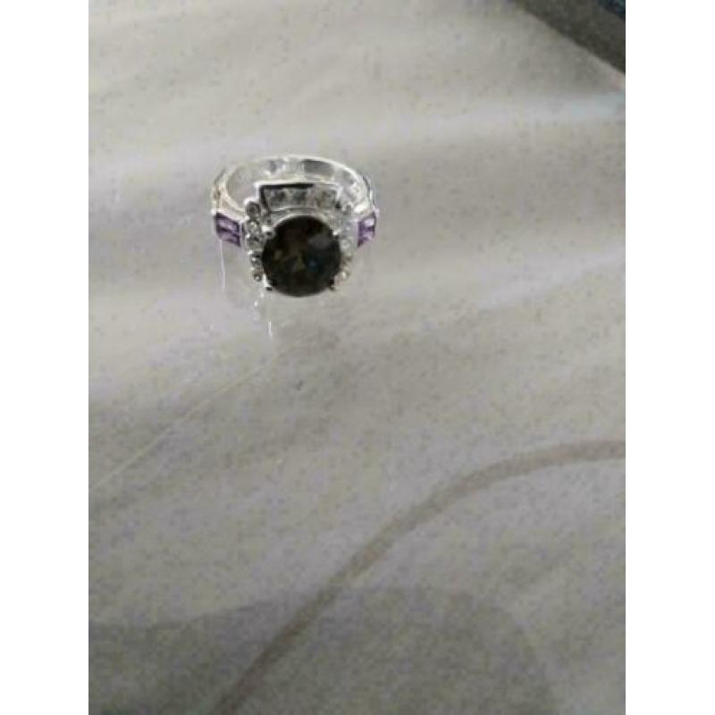 Prachtige 925zilveren ring met amethist maat 20