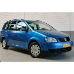 Volkswagen Touran 1.6 16V FSI Trendline