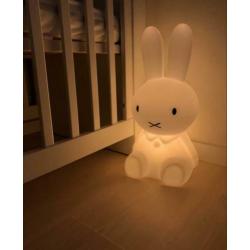 Nijntje lamp groot 53cm hoog en 24cm breed