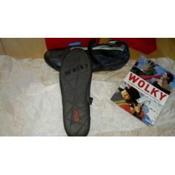 40, opengewerkte sportieve Wolky schoenen/ Sandalen. (Nieuw)