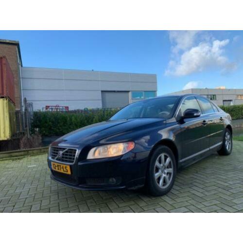 Volvo S80 2.5 T Momentum Leer Clima NAP APK