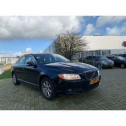 Volvo S80 2.5 T Momentum Leer Clima NAP APK