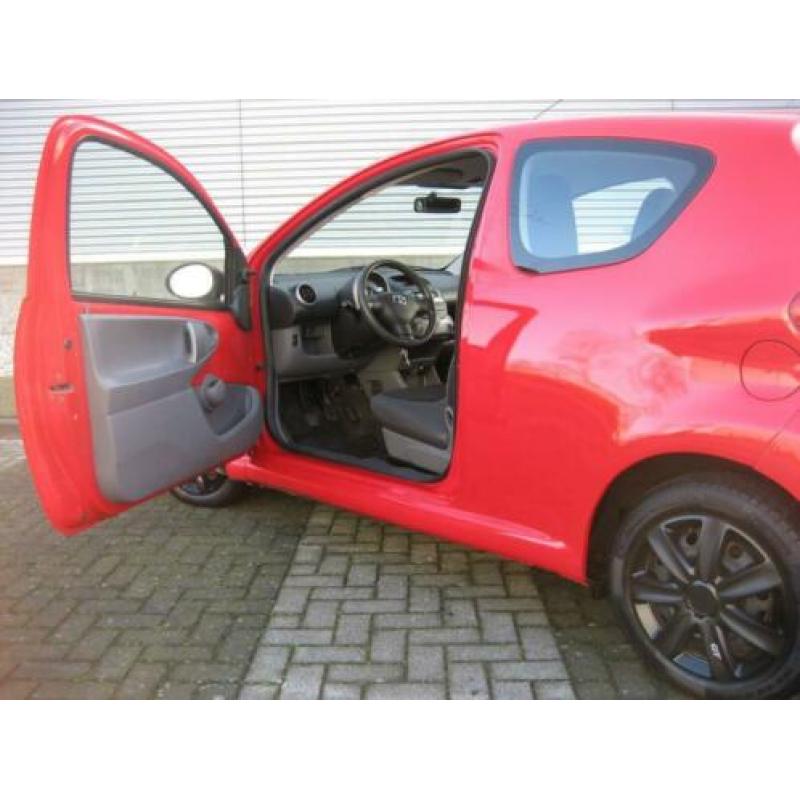 Toyota Aygo 1.0-12V APK 18-2-2021!/Elektr. pakket/audio/aux!