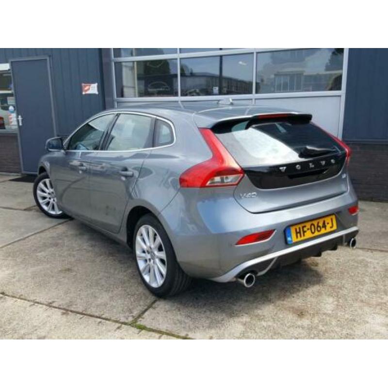 Volvo V40 2.0 D2 R-Design Business, Airco, Xenon, Navigatie,