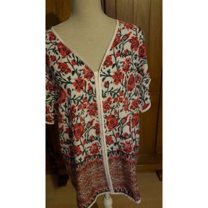 Mooie nieuwe blouse BEXLEYS 48 met kaartje eraan