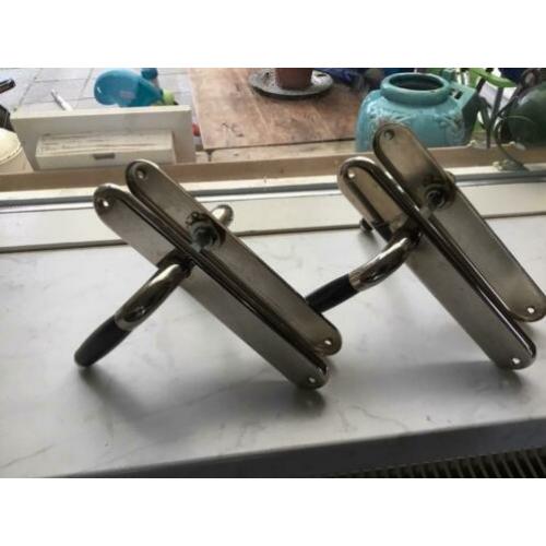 2 x Deurklinken samen €20