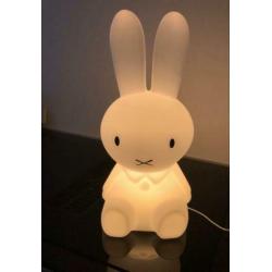 Nijntje lamp groot 53cm hoog en 24cm breed