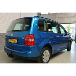 Volkswagen Touran 1.6 16V FSI Trendline