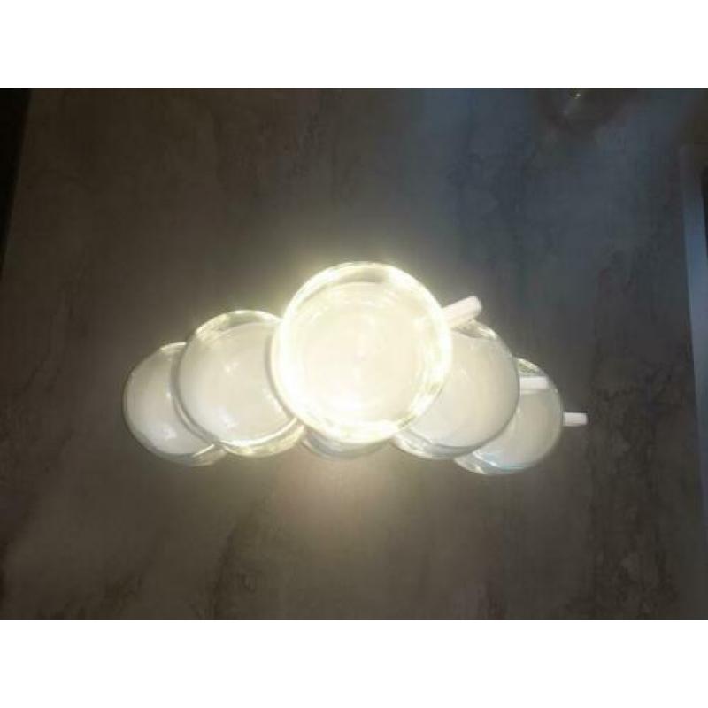 Witte vintage theeglazen Uit de jaren zeventig