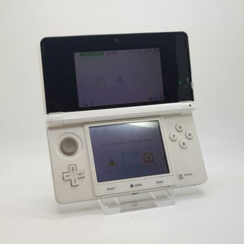 Nintendo 3DS glacier white + oplader || Nu voor maar € 69.99