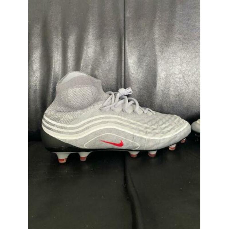 Nike Magista Air Max voetbalschoenen