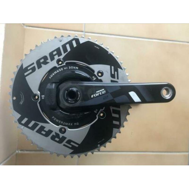Crank met powermeter spider
