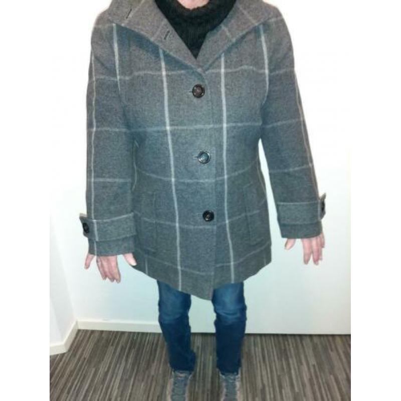 Wollen winterjas maat 42