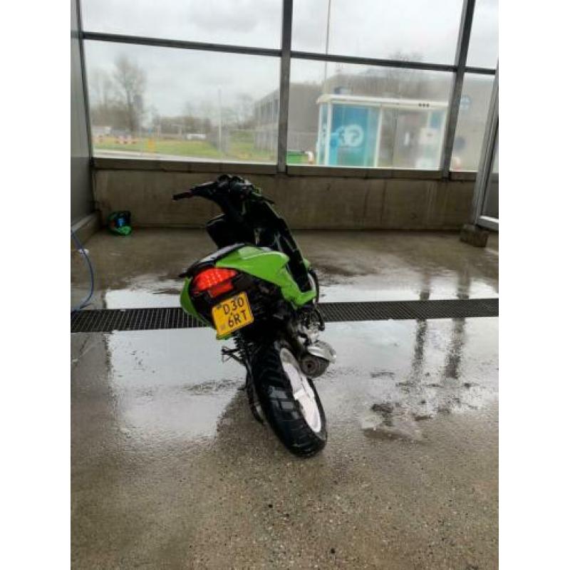 Yamaha aerox green