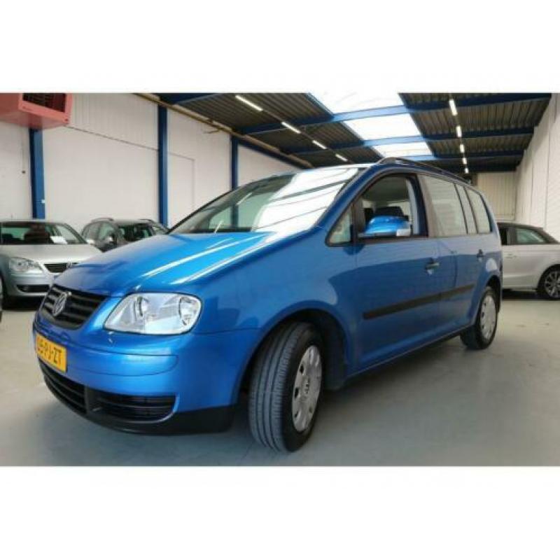 Volkswagen Touran 1.6 16V FSI Trendline