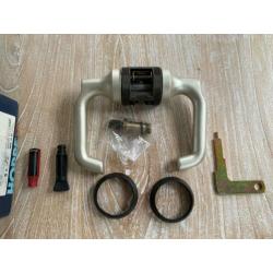 Nieuwe set Hoppe HCS toilet deurkrukken. All in one systeem