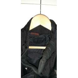 Zgan motorjack 4xl valt wel kleiner!