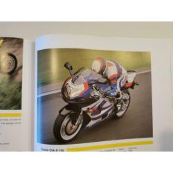 Motoren boek