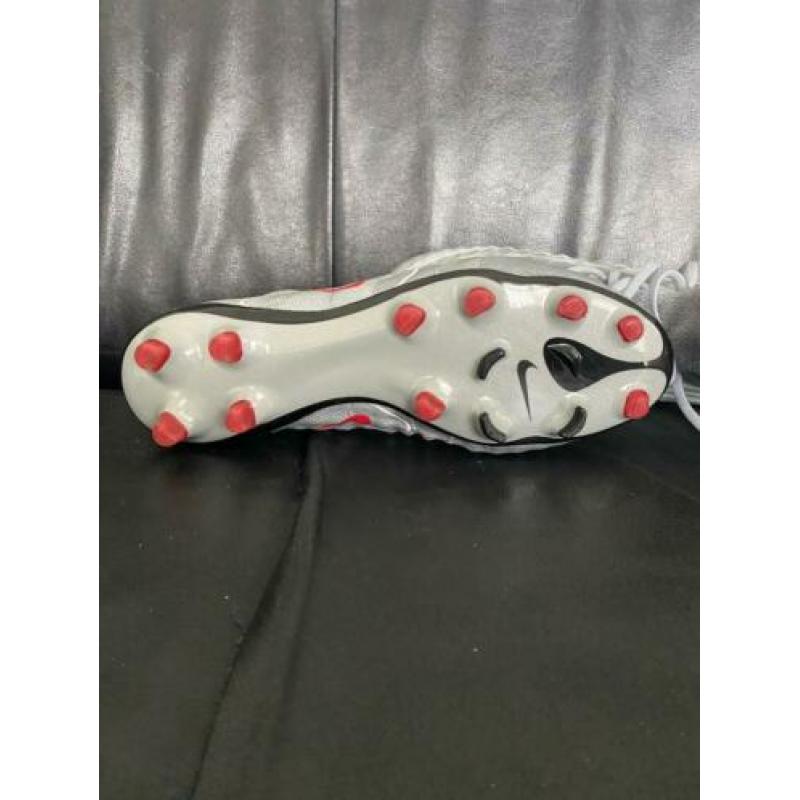 Nike Magista Air Max voetbalschoenen