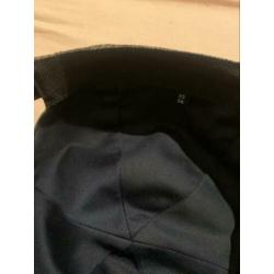 Orginele zgan Gucci pet XS.