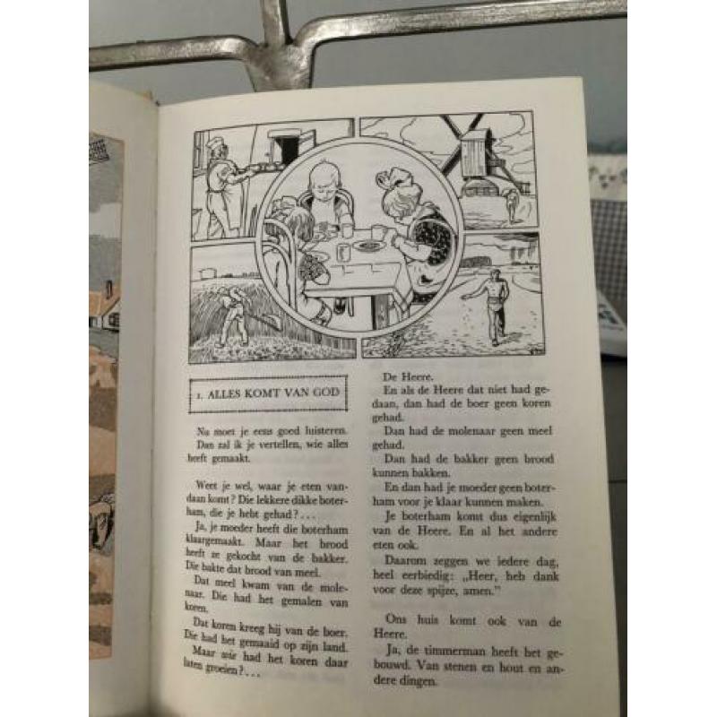 Oude kinderbijbel door Anne de Vries