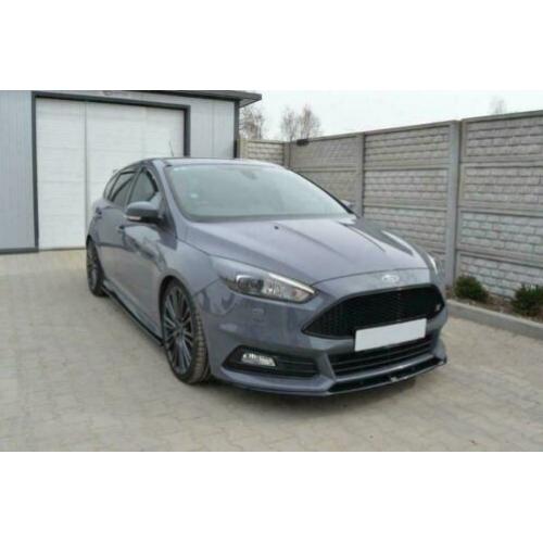 Voorlip achterlip sideskirts diffuser - Ford Focus ST 15-18