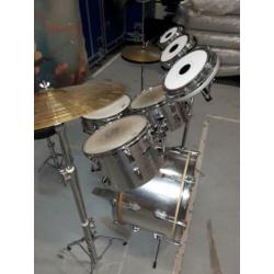 Drumstel Maxwin van Pearl Origineel