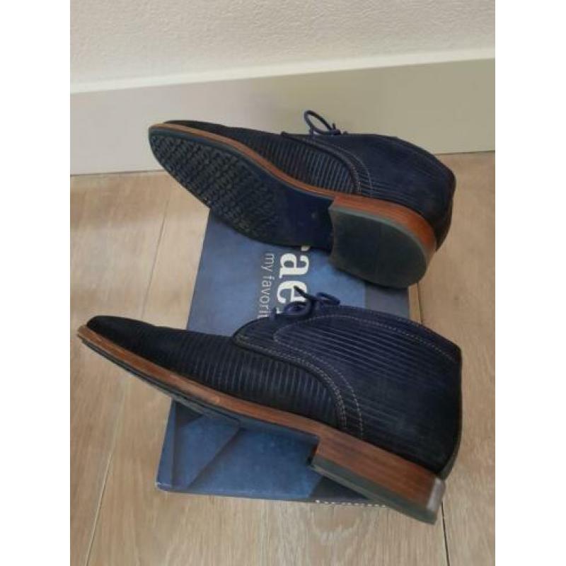 Braend blauwe suede nette schoenen maat 40
