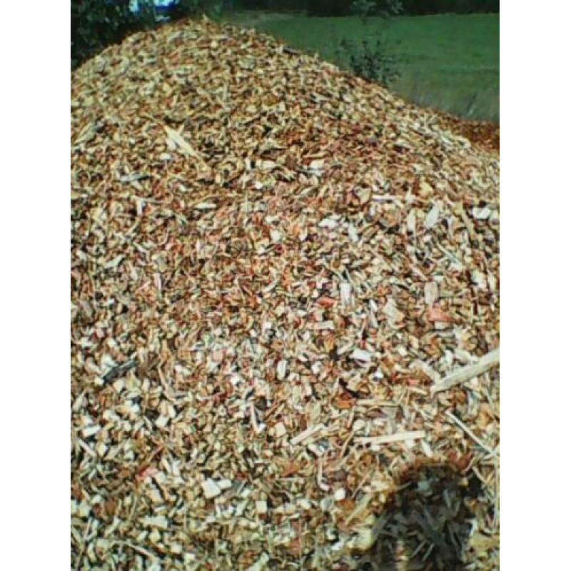 houtsnippers voor paadjes en de tuin