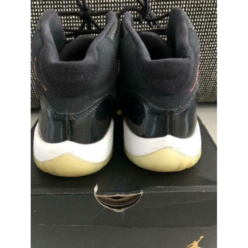 Nike Air Jordan 11 Retro Bg (gs) "72-10" maat 40/7Y
