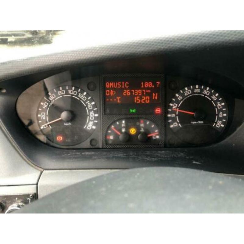 Iveco 40C18DT EURO 4 CLICKSTAR - DOUBLE CABIN - NL BE COMBI