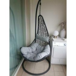 Hangstoel