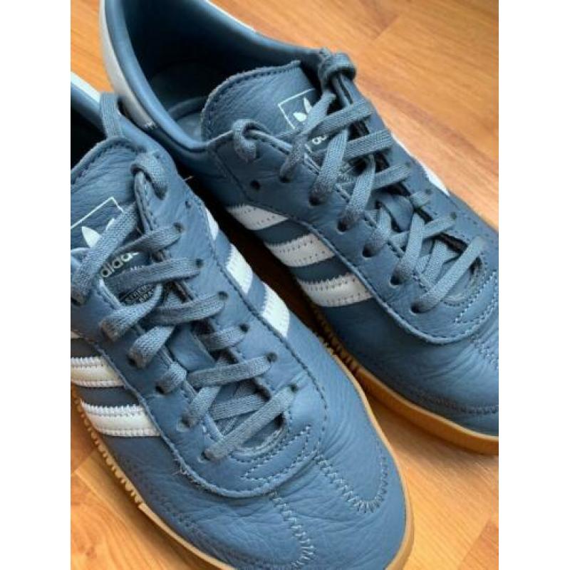 Adidas Samba sneakers