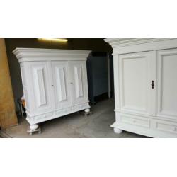 Brocante broodkasten houten buffetkast antieke eiken kasten