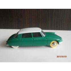 dinky toys citroën DS19 24cp editie atlas 2de exemplaar
