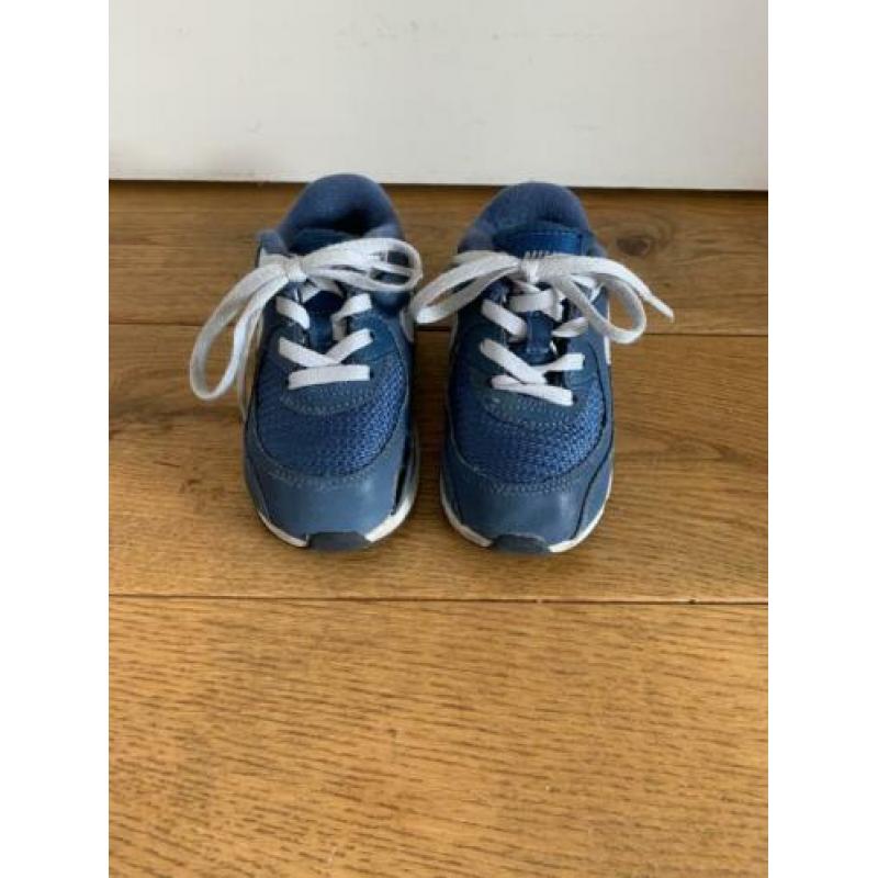 Nike air max maat 23,5 blauwe schoenen jongen